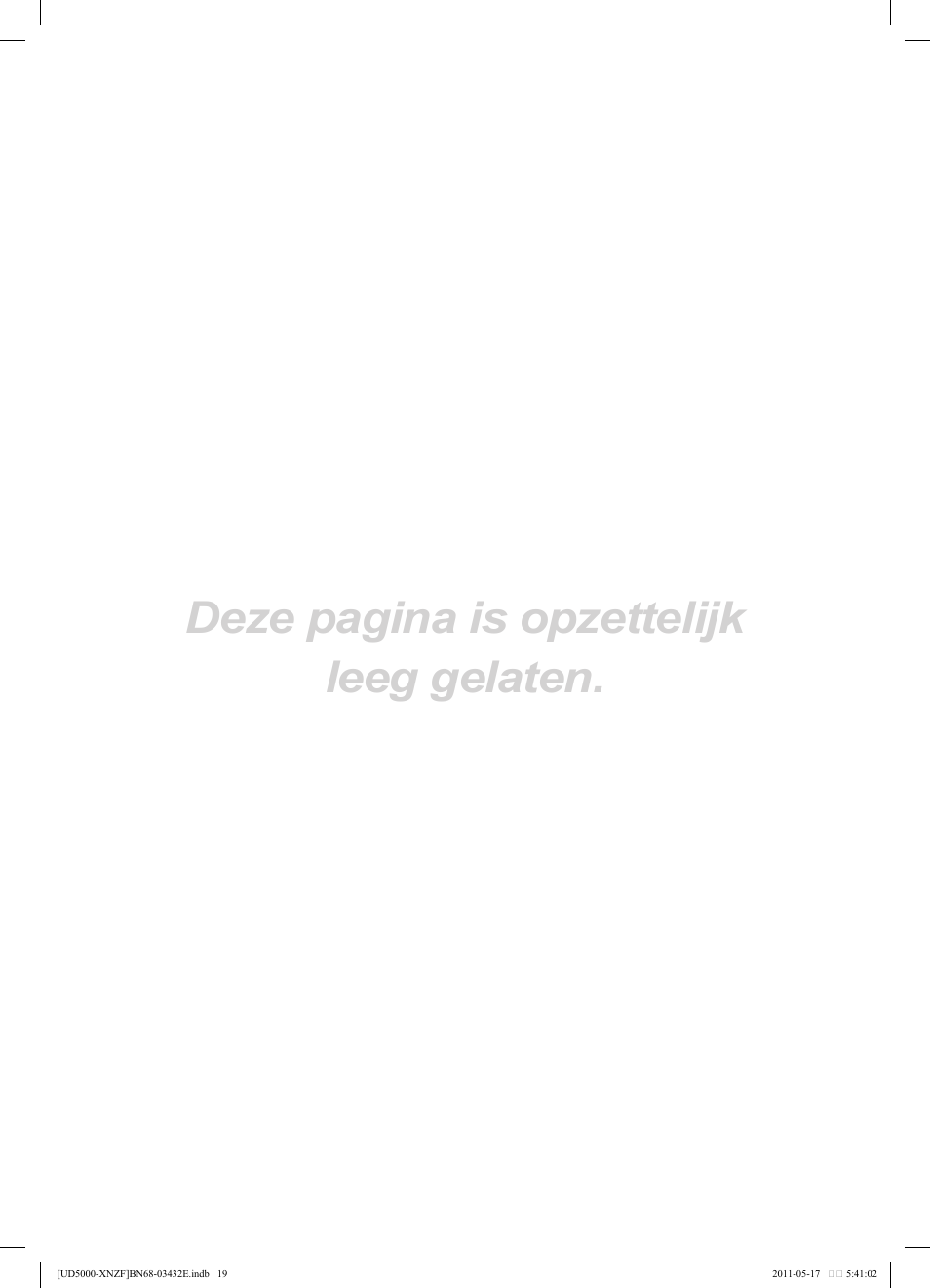 Deze pagina is opzettelijk leeg gelaten | Samsung UE37D5000PW User Manual | Page 73 / 73