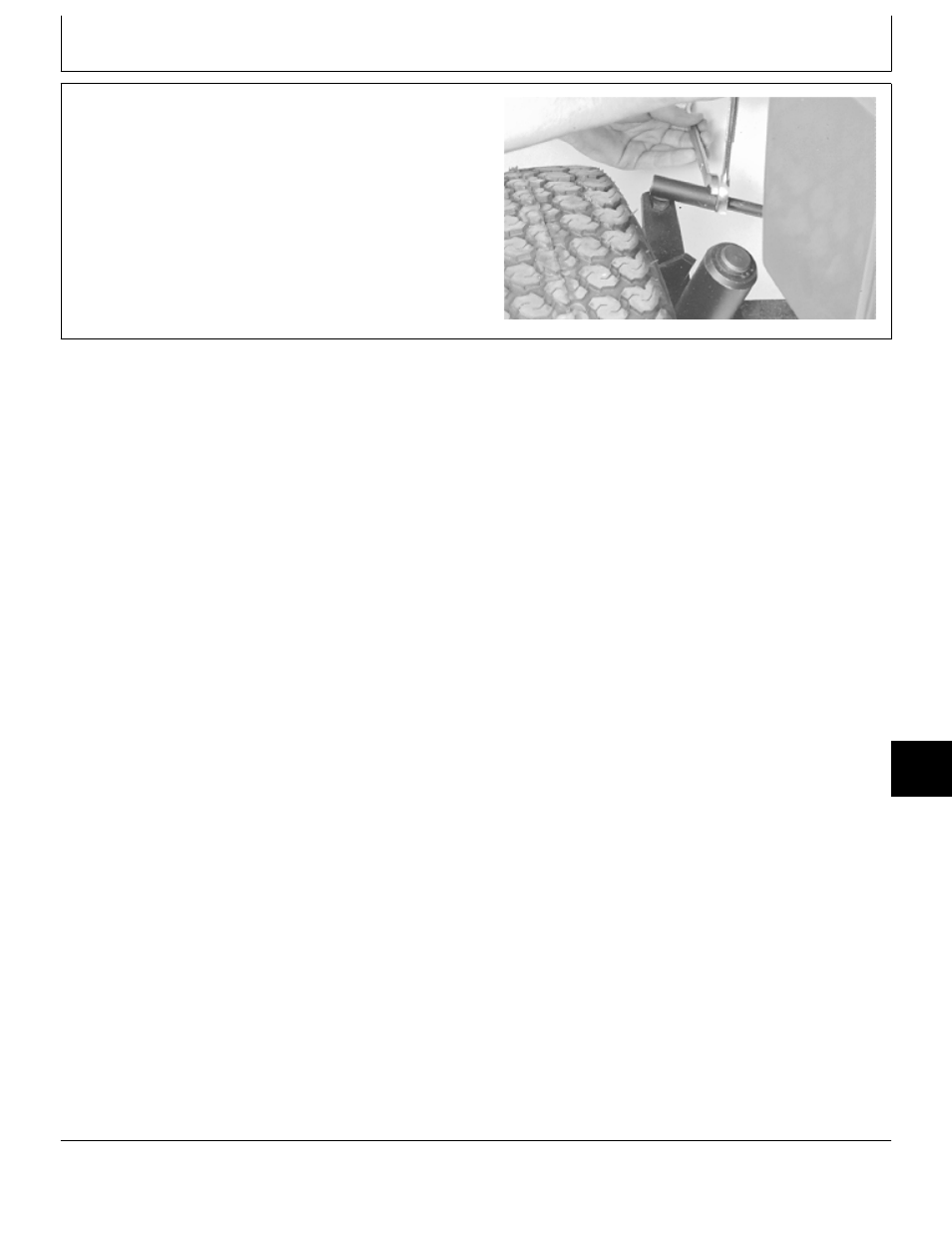 John Deere 318 User Manual | Page 223 / 440