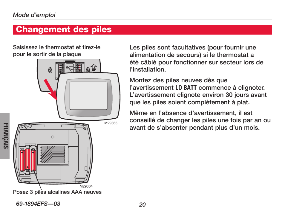 À propos du thermostat, Changement des piles | Honeywell VisionPRO  TH8000 Series User Manual | Page 54 / 96