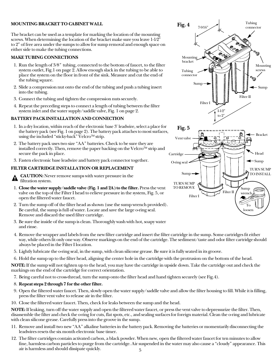 Wall mounting, Tubing connection, Battery installation | Filter cartridge installation, Fig. 4 fig. 5 | GE SMARTWATER GNUL30Z User Manual | Page 5 / 9