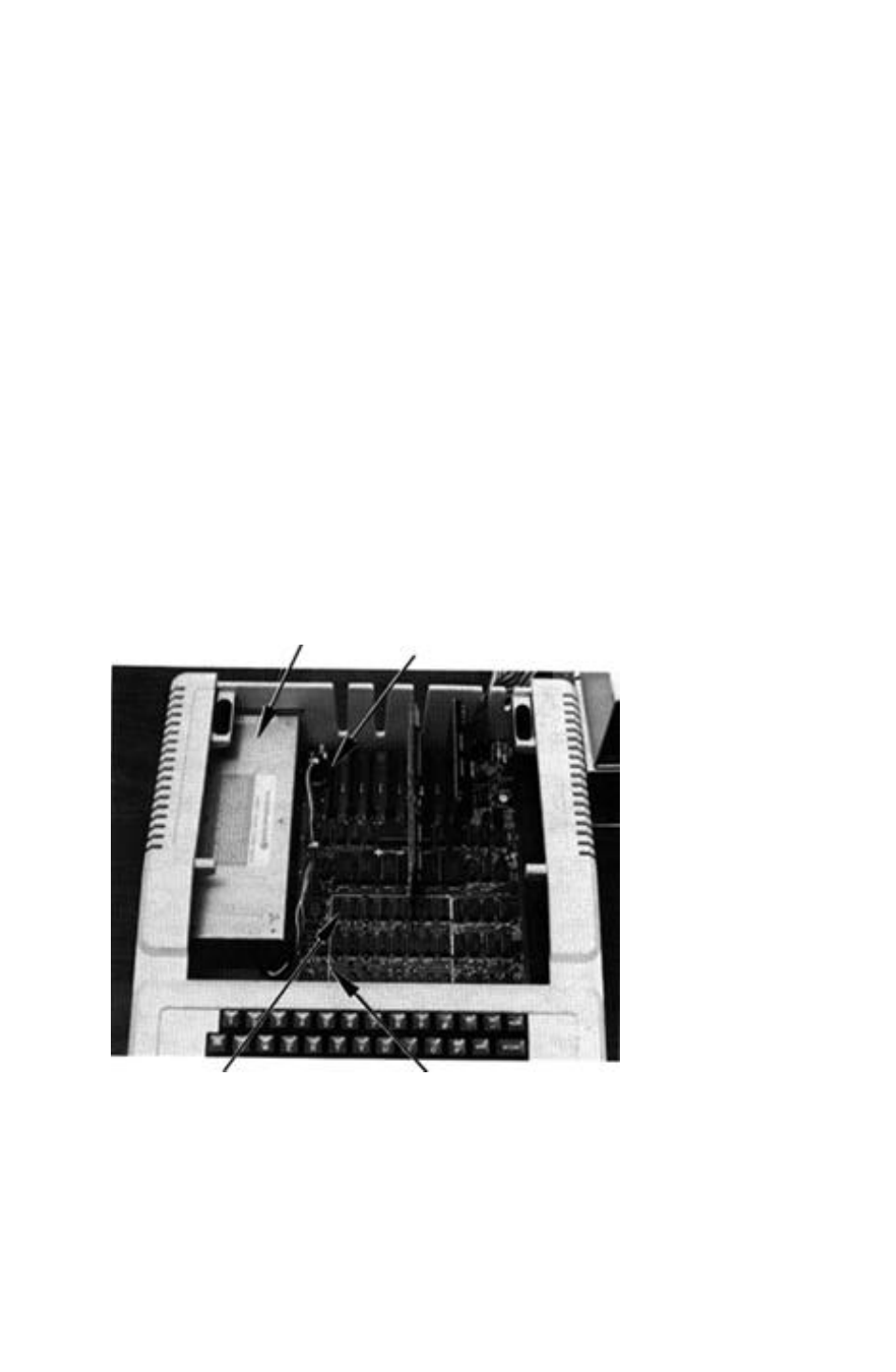 Removing a chip | Microsoft RAMCard C-97200 User Manual | Page 11 / 31