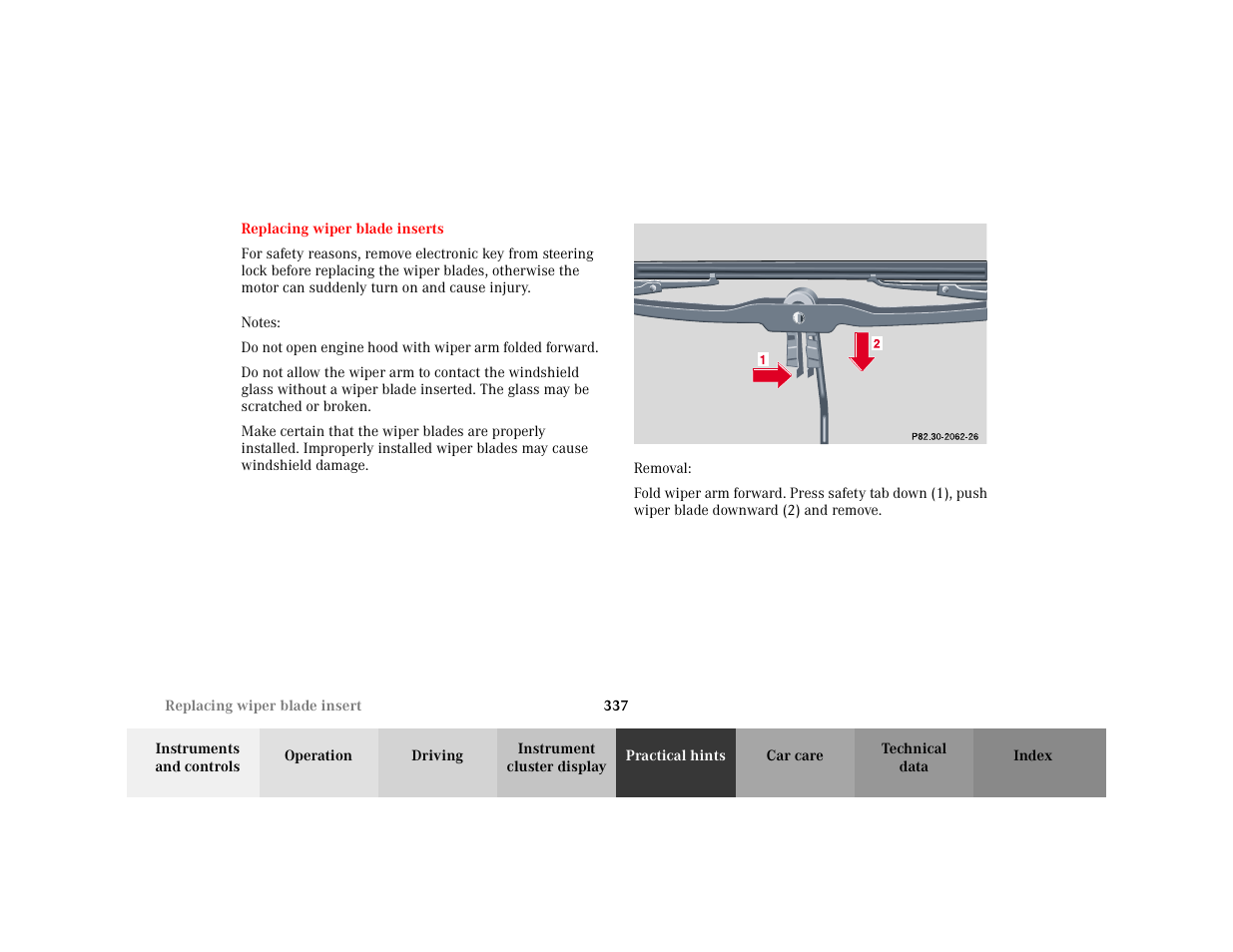 Section - replacing wiper blade insert, Title - replacing wiper blade insert, Marker - replacing wiper blade insert | Note - notes, Blocktitle - notes, Para - <graphik, Graphic - <graphik, Marker - p82.30-0333-26 | Mercedes-Benz 2001 C 320 User Manual | Page 346 / 381