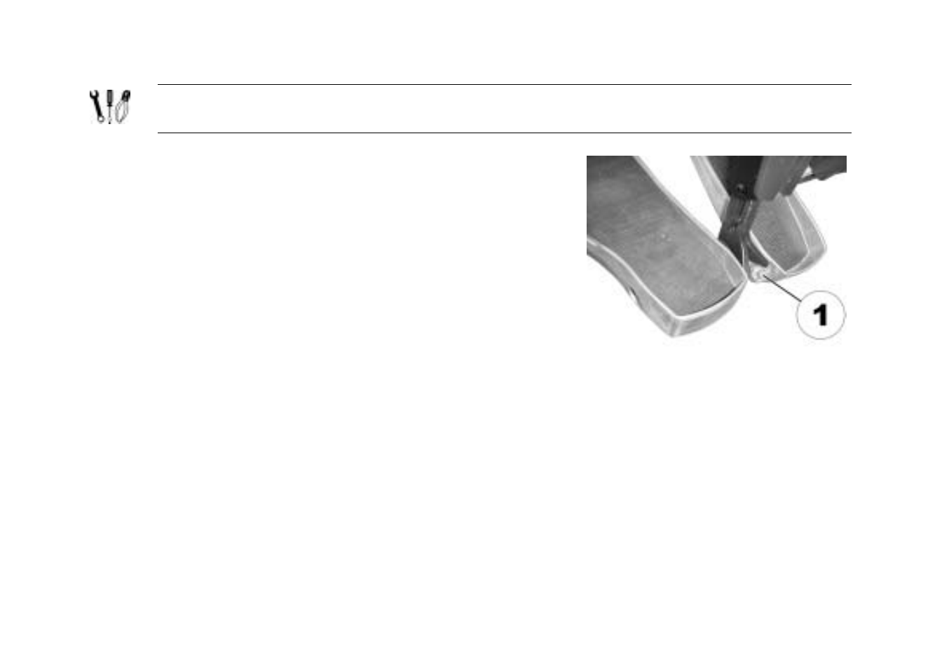 4 adjusting the angle of the foot plate | Invacare Electric wheelchair User Manual | Page 65 / 97