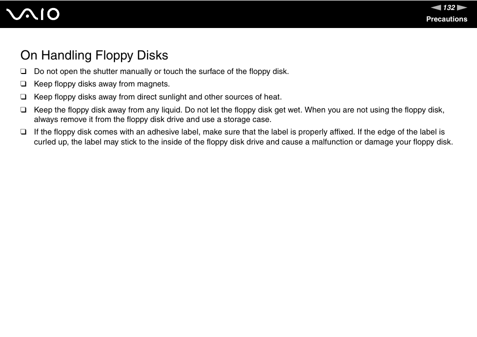 On handling floppy disks | Sony VGC-RC300 User Manual | Page 132 / 177