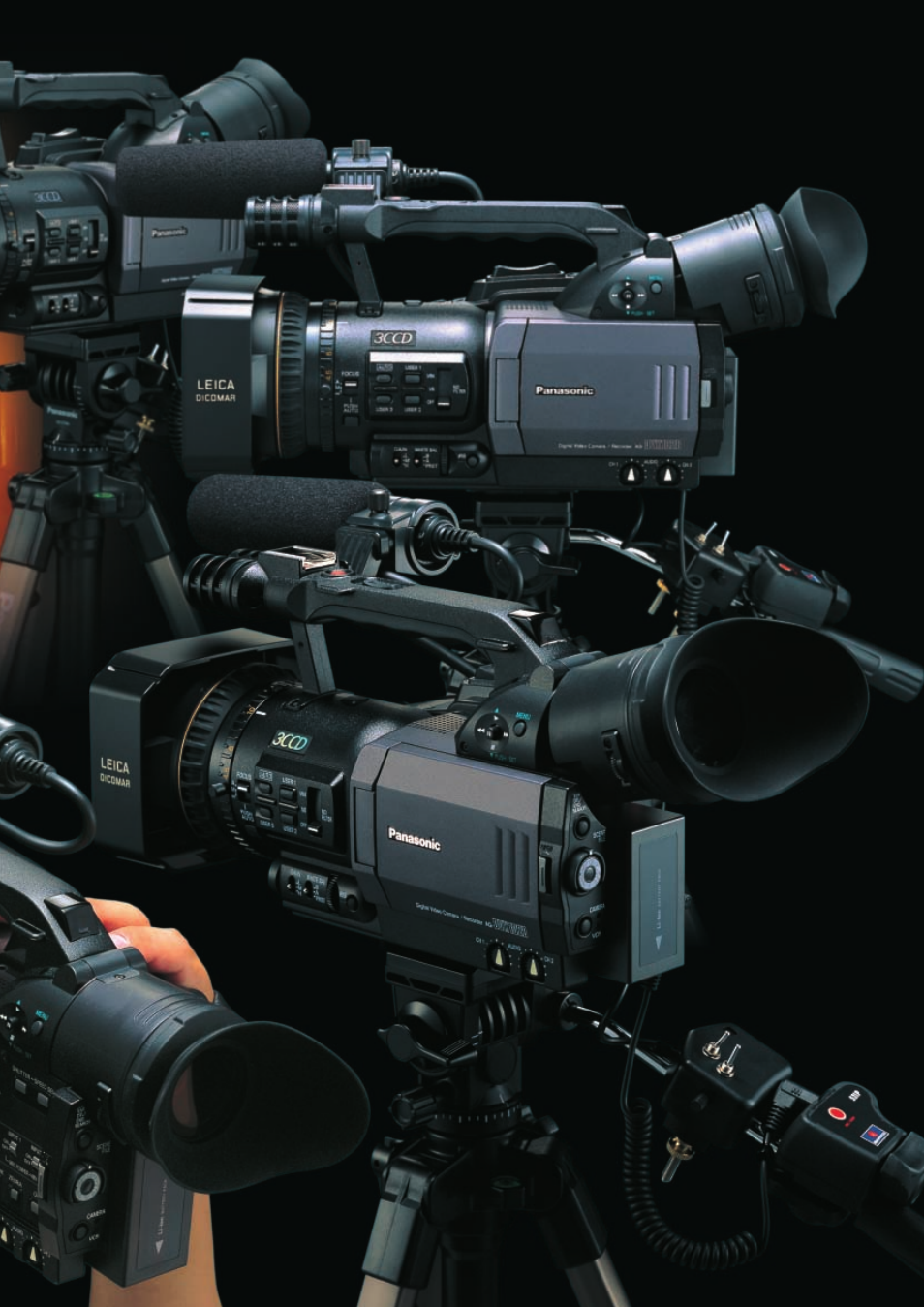 Panasonic AG-DVX102B User Manual | Page 3 / 12