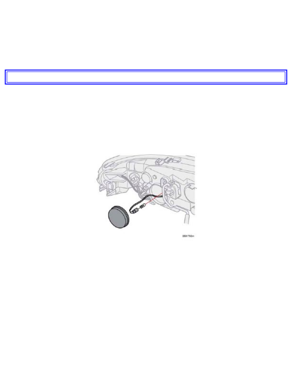 Pg. 200 maintenance and servicing, Replacing bulbs | Volvo V70 User Manual | Page 226 / 283