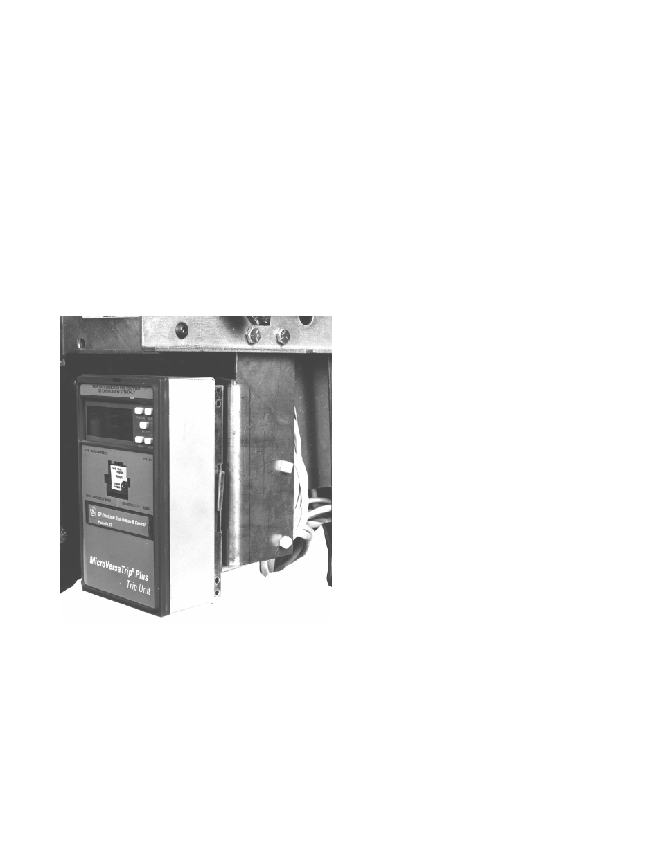 GE Industrial Solutions MicroVersaTrip Plus and MicroVersaTrip PM for Allis Chalmers, Siemens_Allis, and Siemens LA-600[F] and LA-1600[F] (Blue) User Manual | Page 13 / 18