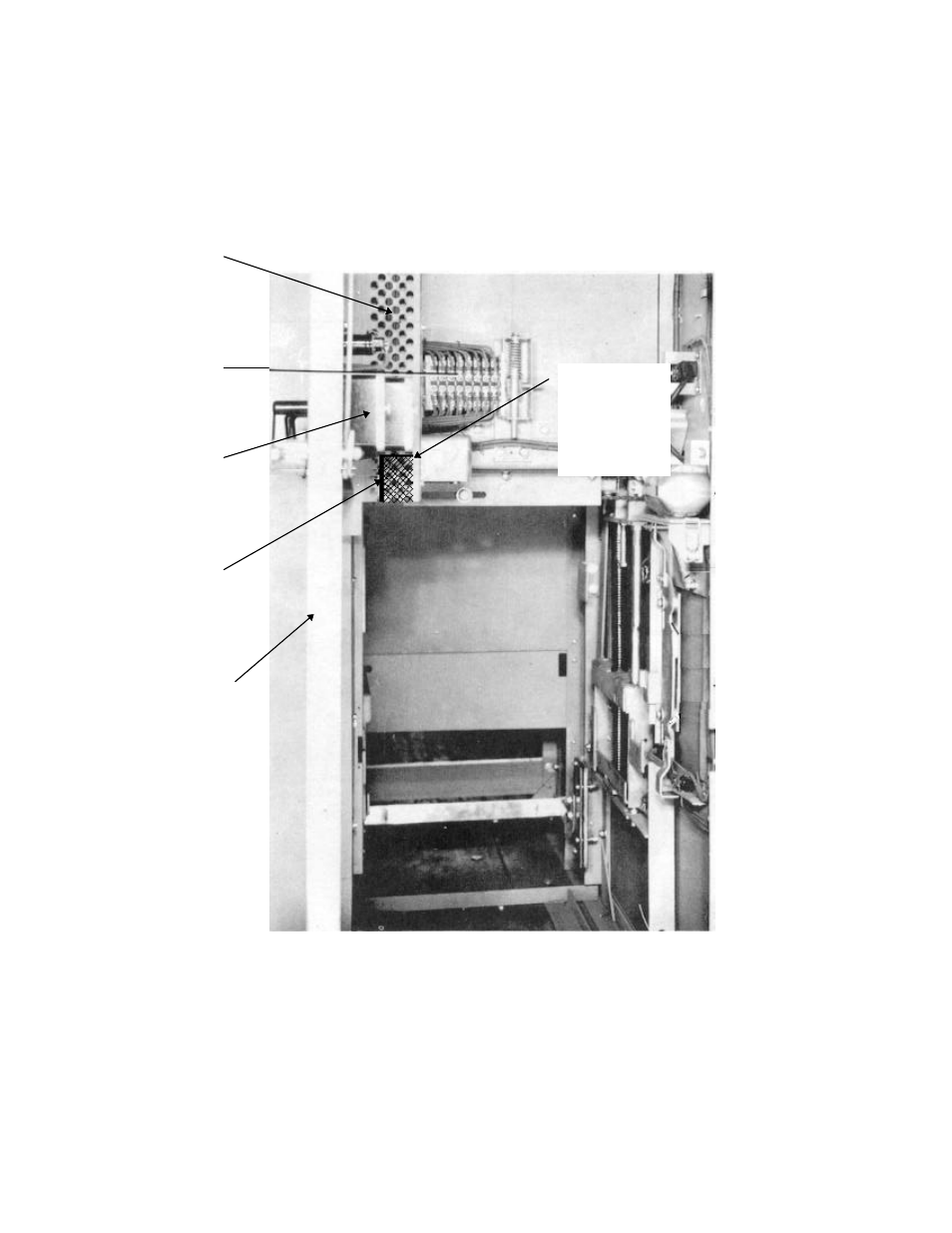 GE Industrial Solutions PowerVac PV-VL 13.8-1000-0 and -1 User Manual | Page 12 / 72