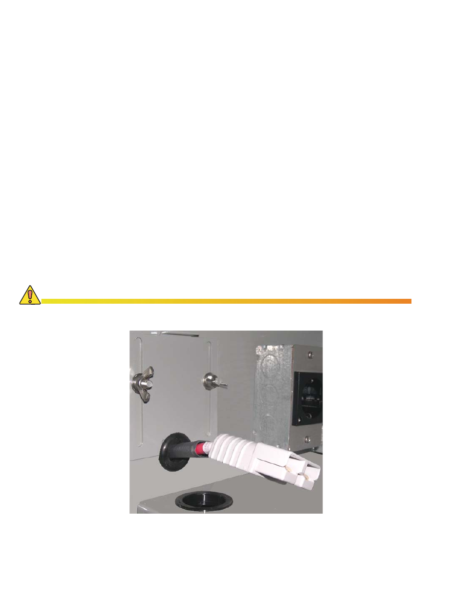 0 battery cable connections, 1 enclosures with generator access door | Alpha Technologies AlphaGen DCX3000 - Operator's Manual User Manual | Page 10 / 24