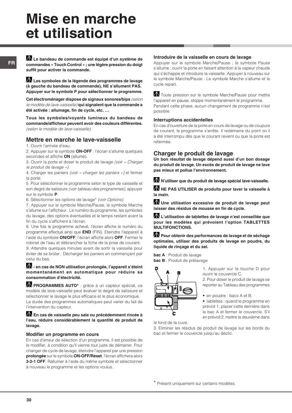 Mise en marche et utilisation, Mettre en marche le lave-vaisselle, Charger le produit de lavage | Hotpoint Ariston PFT 8H4X.R User Manual | Page 30 / 84