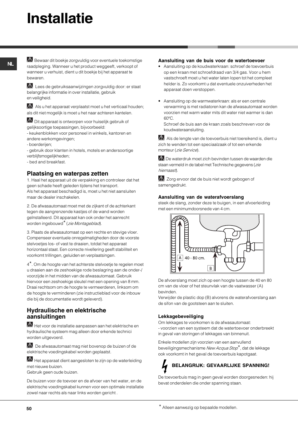 Installatie, Plaatsing en waterpas zetten, Hydraulische en elektrische aansluitingen | Hotpoint Ariston PFK 724X User Manual | Page 50 / 84