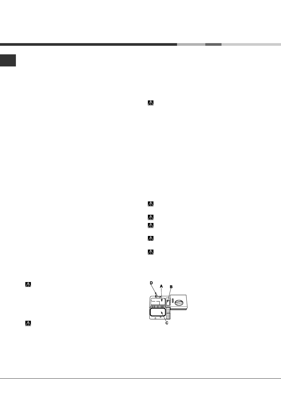 Start und inbetriebnahme, Einfüllen des spülmittels, Erste inbetriebnahme | Starten des geschirrspülers | Hotpoint Ariston LDF 12314E B EU User Manual | Page 30 / 84