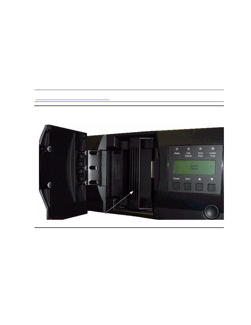 Inserting and removing tape cartridges, Figure 3-18, Tape magazine in place | HP Integrity NonStop H-Series User Manual | Page 62 / 138