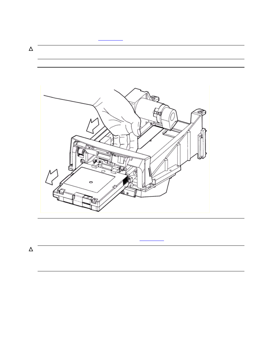 Figure 6-3, Extending the gripper | HP NonStop G-Series User Manual | Page 86 / 140