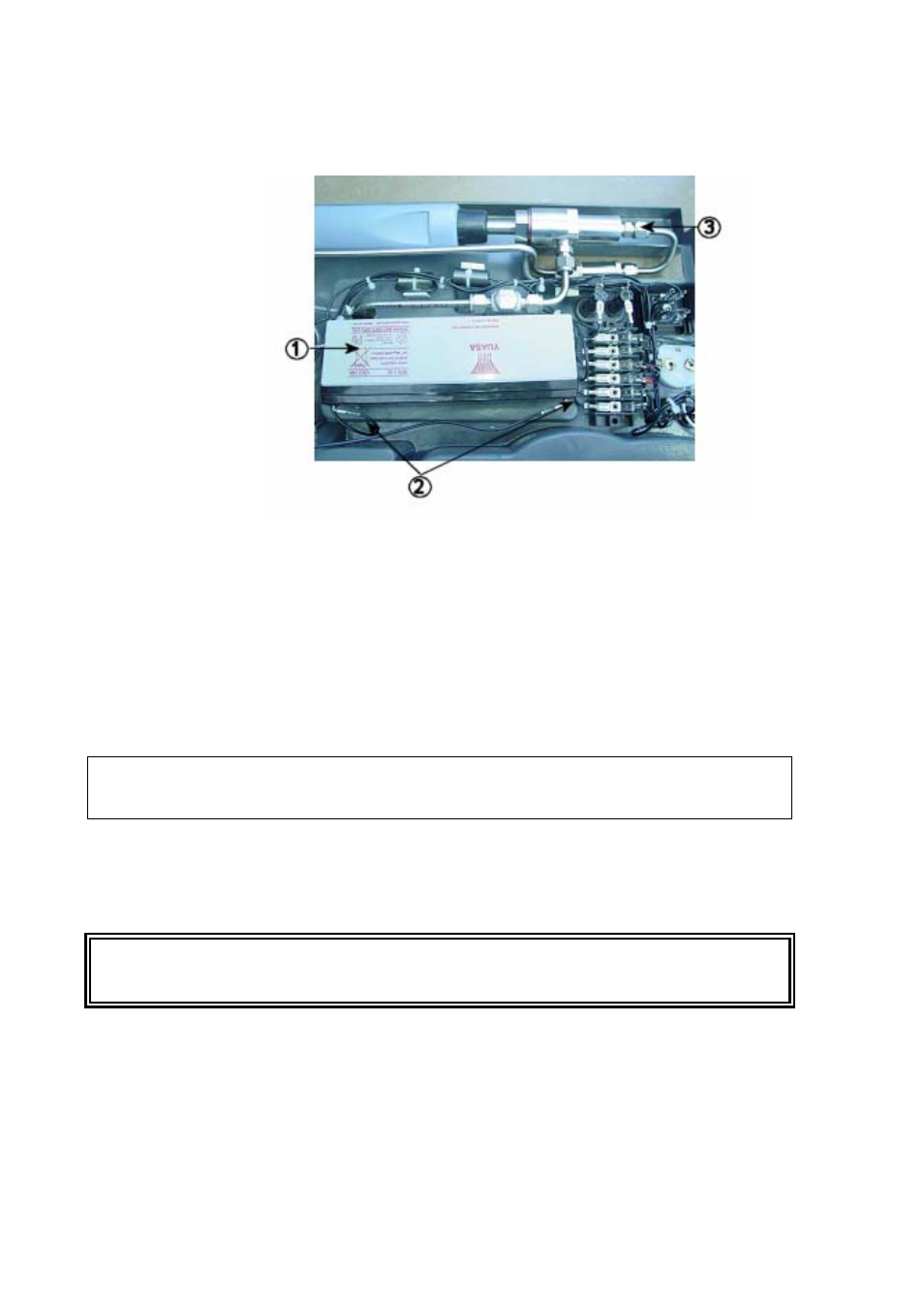 Figure 27, Sampling system upside down, Warning | Vaisala DM70 User Manual | Page 60 / 93