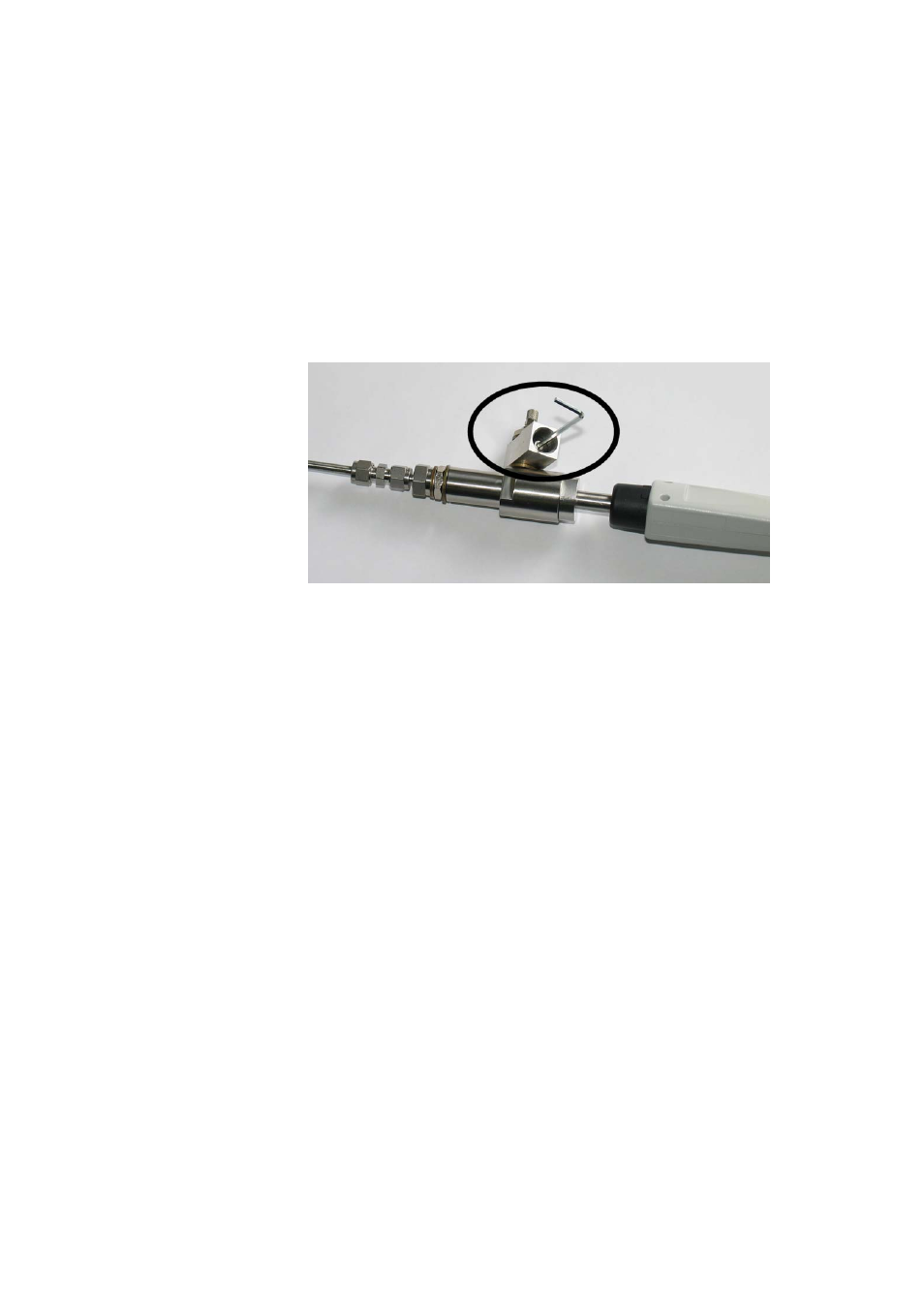 Figure 30, Removing the leak screw | Vaisala DM70 User Manual | Page 65 / 93