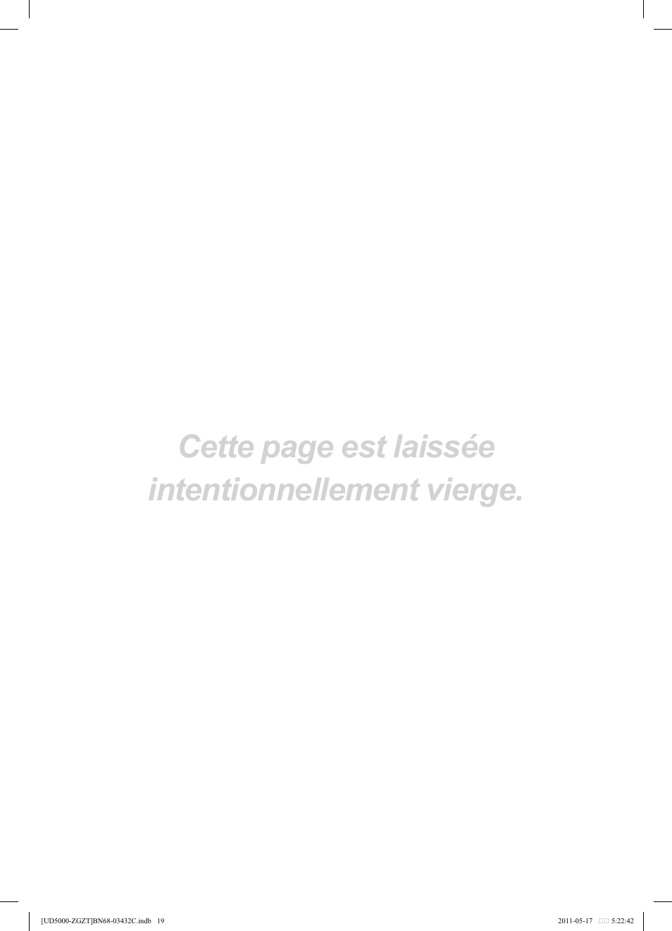 Cette page est laissée intentionnellement vierge | Samsung UE32D5000PW User Manual | Page 55 / 74