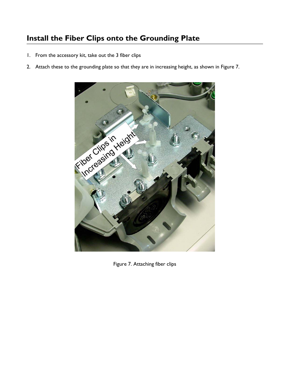 Install the fiber clips onto the grounding plate | Allied Telesis AT-EN646MOD Enclosure User Manual | Page 14 / 32