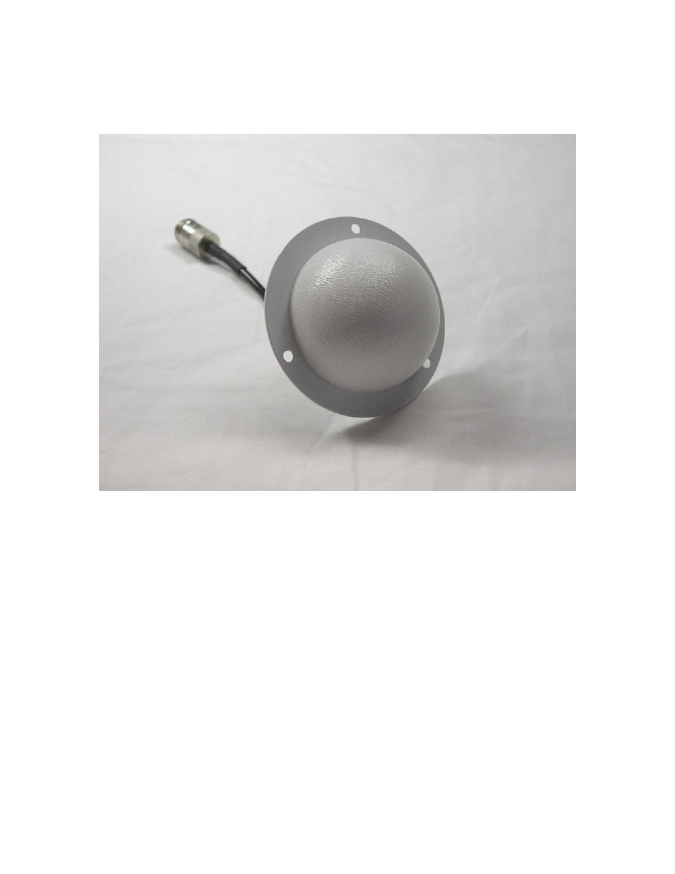 At-int072761-00, Fcc – mid-band size: 3.50 diameter x 1.4, 9 x 3.6 cm | Mounting kit includes screws and wall anchors, Gain beam pattern | Allied Telesis AT-WL2411 User Manual | Page 36 / 40