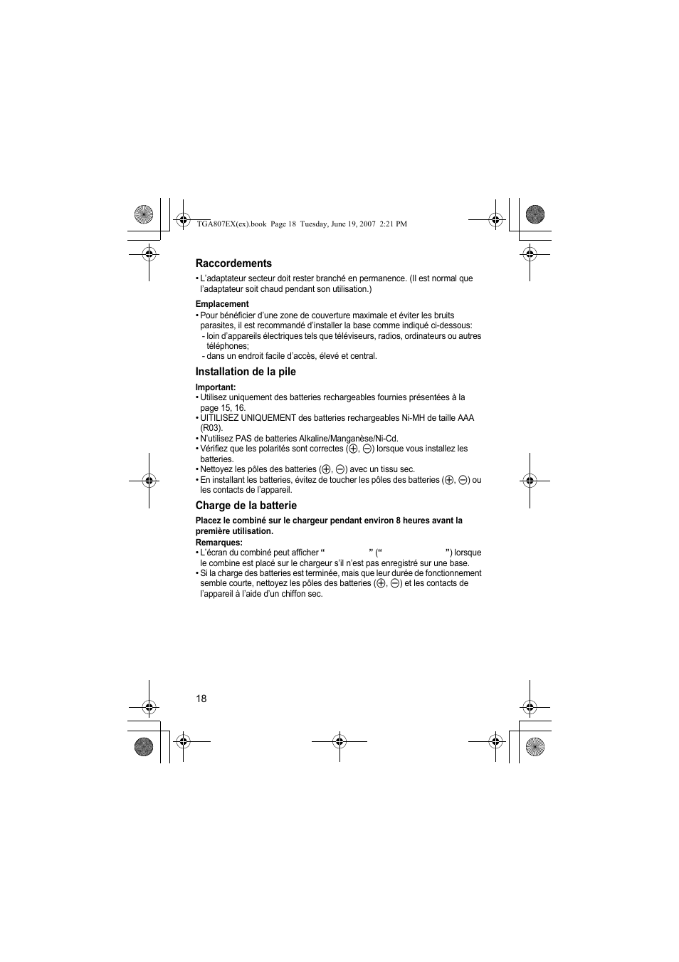 Raccordements, Emplacement, Installation de la pile | Charge de la batterie, Remarques | Panasonic KXTGA807EX User Manual | Page 18 / 80