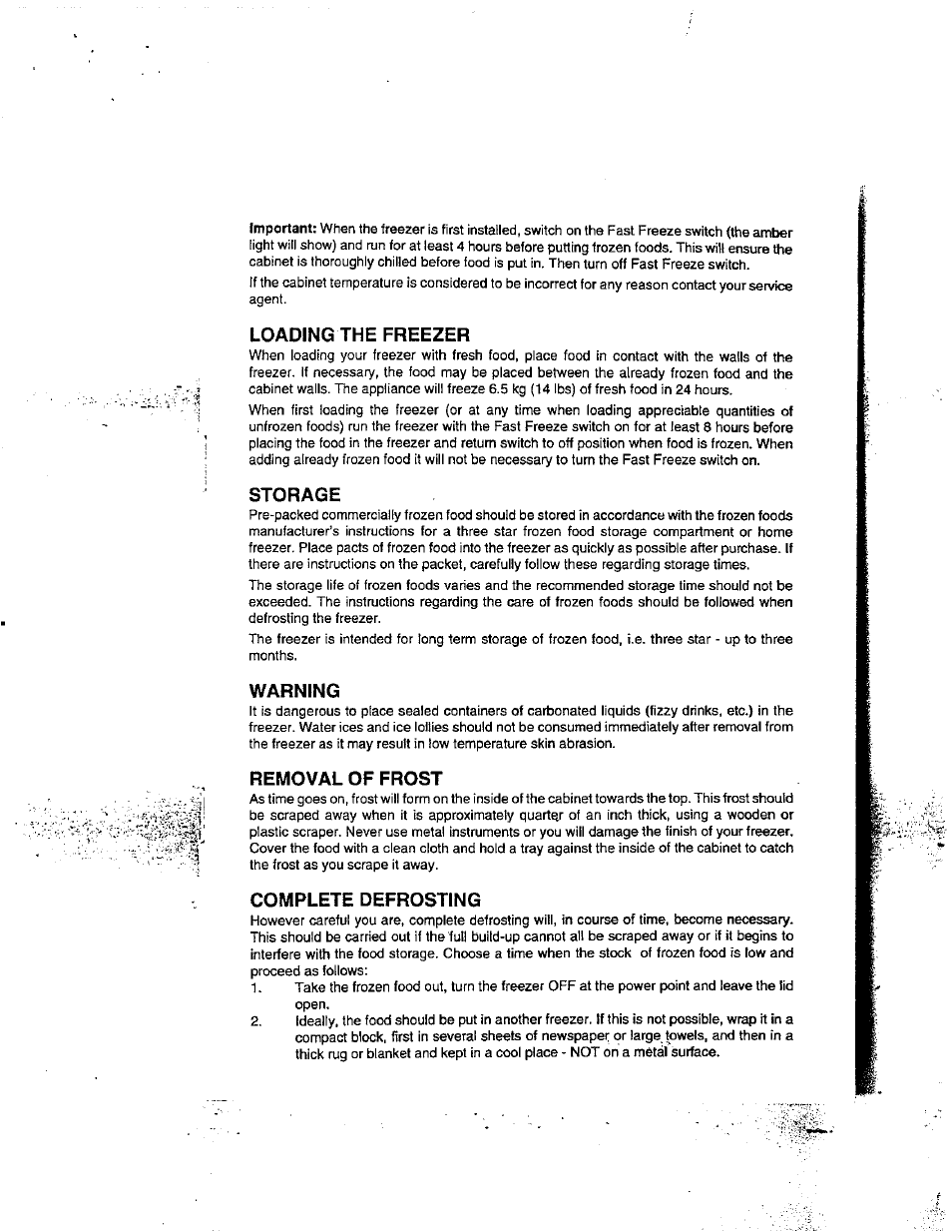 Loading the freezer, Storage, Warning | Removal of frost, Complete defrosting | Avanti CF49 User Manual | Page 3 / 11