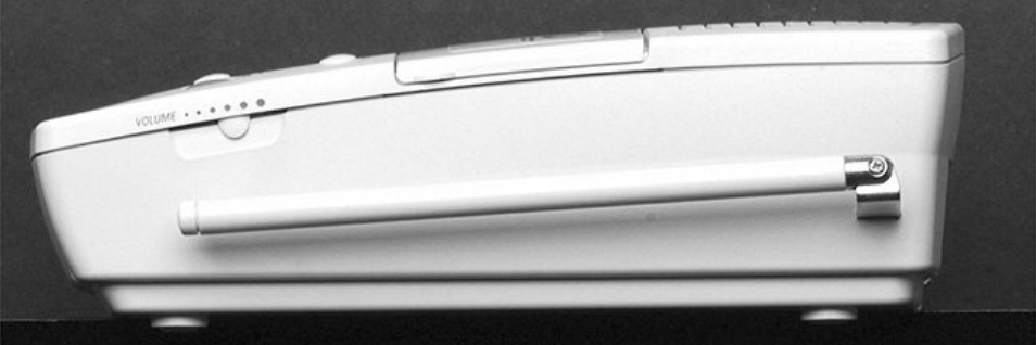 Side of base | AT&T 847868304 User Manual | Page 19 / 23