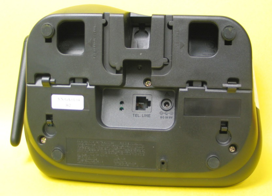 Back of base | AT&T 1165 User Manual | Page 46 / 47