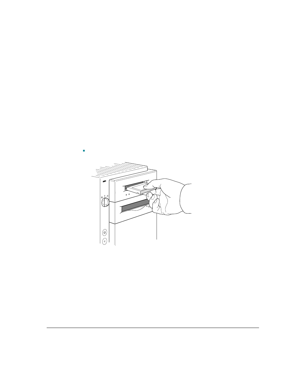 Inserting tape cassettes | Apple Workgroup Server 9150/120 User Manual | Page 77 / 154