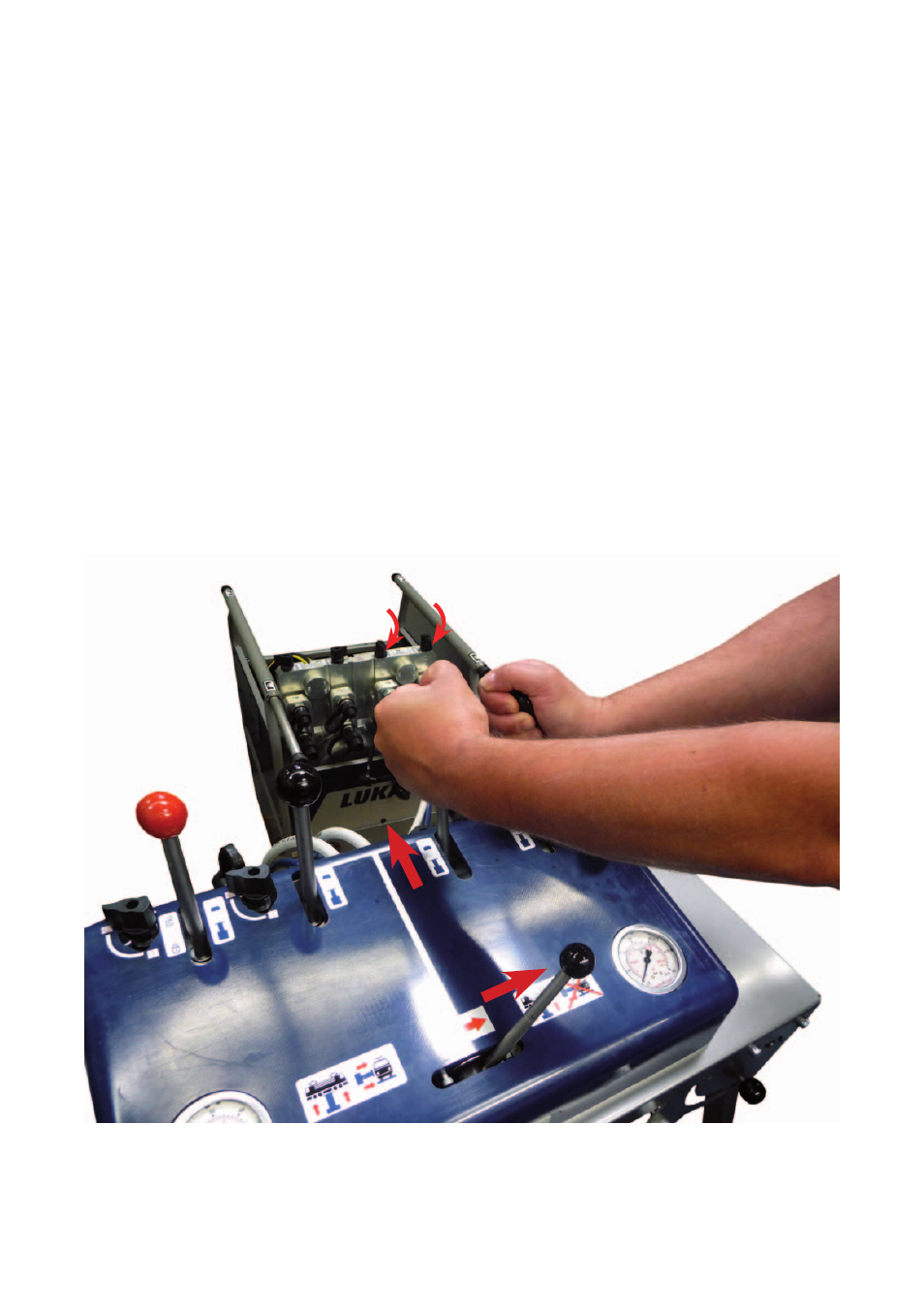Controlling double-acting hydraulic equipment | Lukas CU 4DVV User Manual | Page 12 / 28