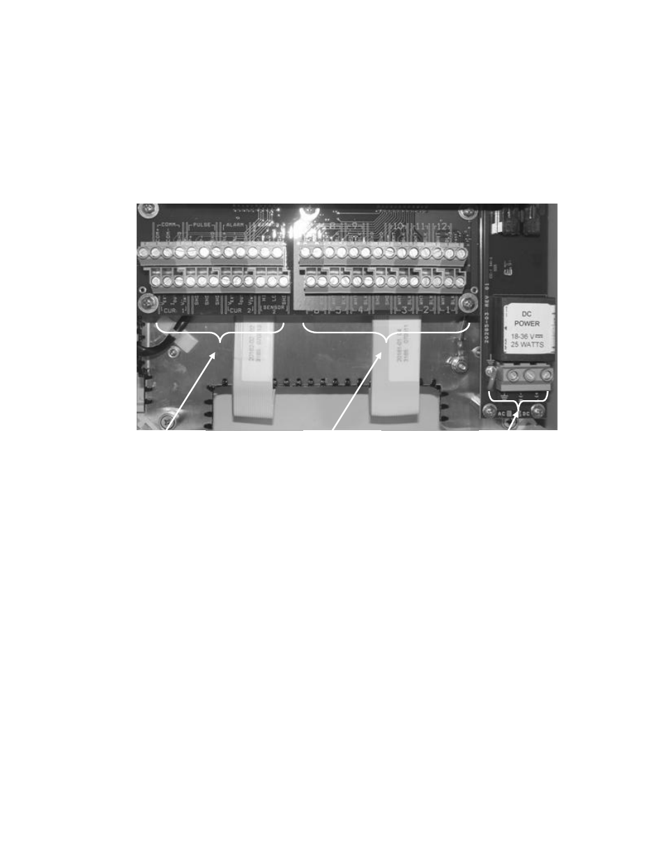 3 transmitter cable connections, 1 transmitters with non-pluggable terminal blocks, Transmitter cable connections -8 | Transmitters with non-pluggable terminal blocks -8, Figure 3, Power and signal interconnects -8 | CiDRA SONARtrac PW VF-100 User Manual | Page 74 / 272
