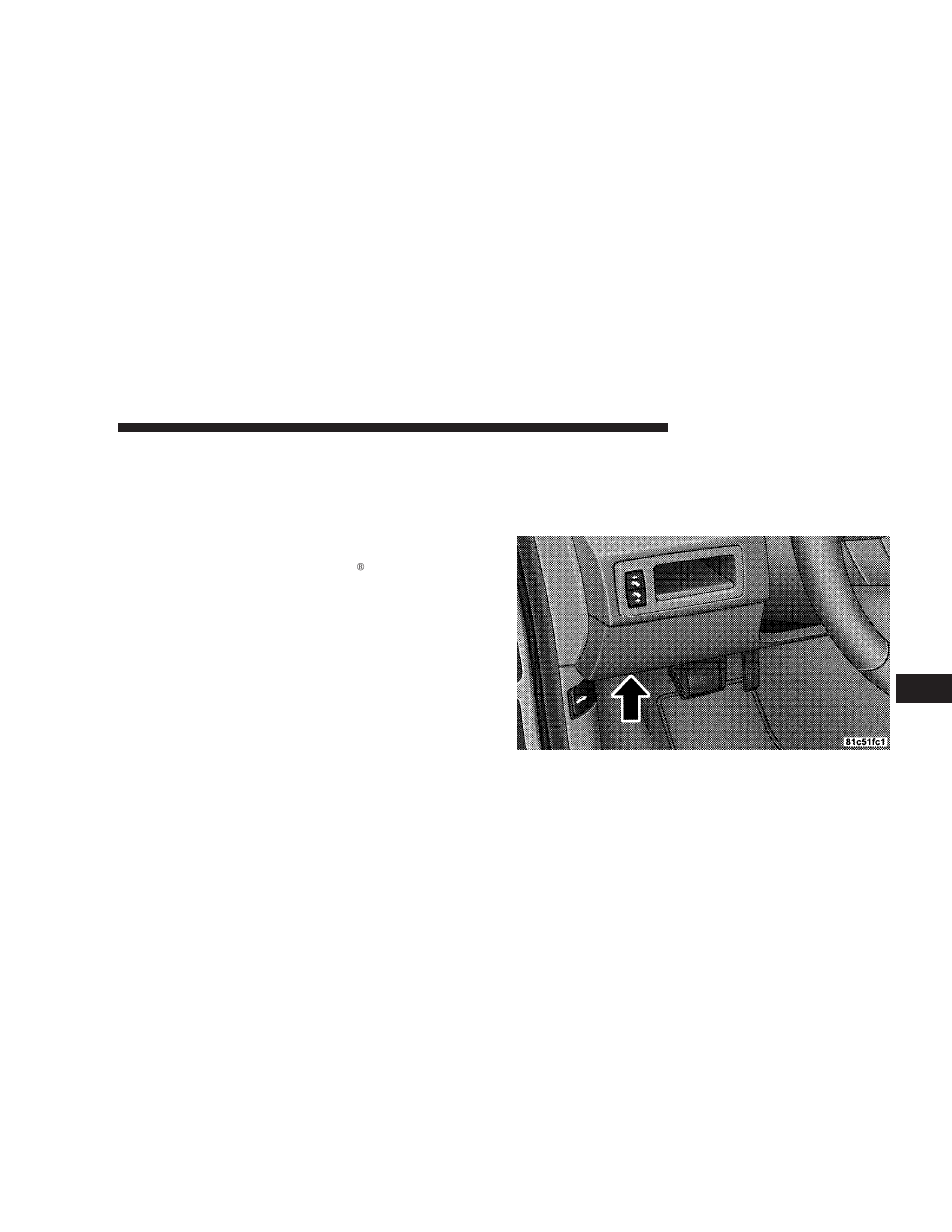 Fuse panel, Interior fuses | Jeep 2008 Commander User Manual | Page 419 / 478