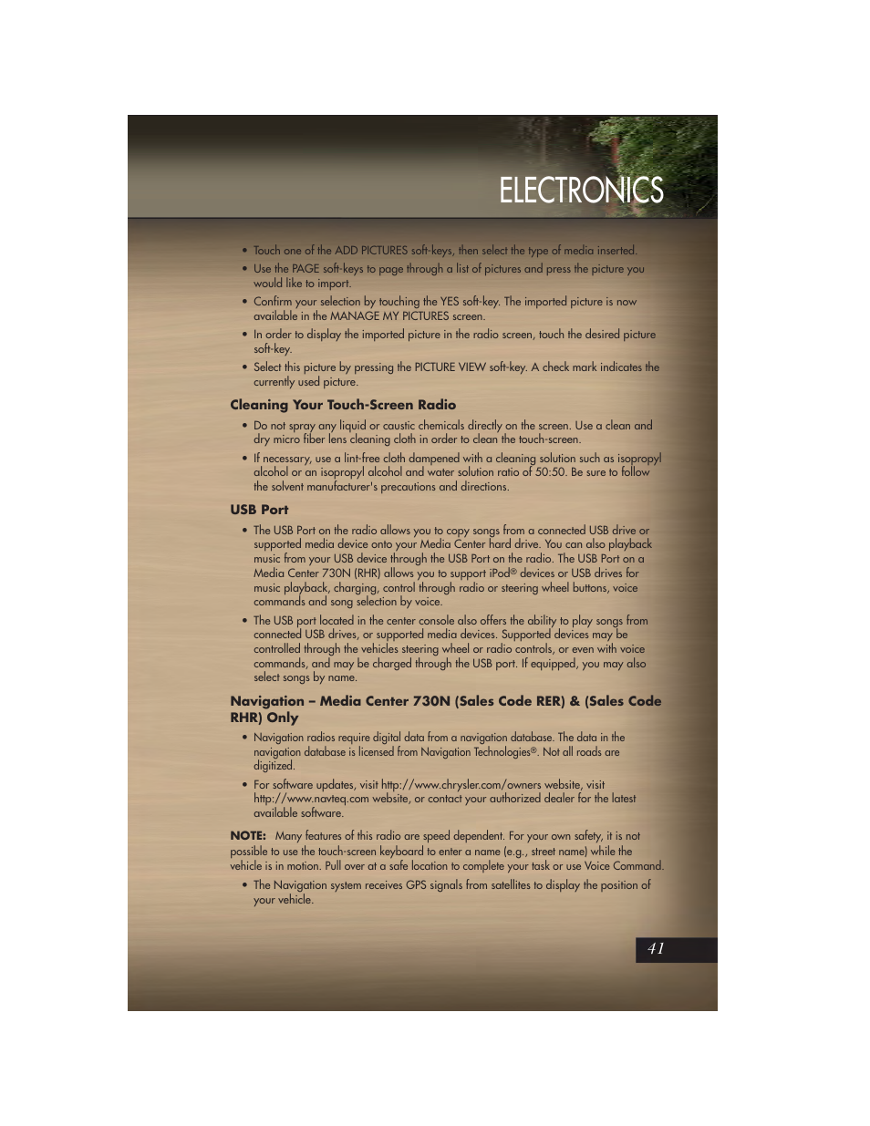 Cleaning your touch-screen radio, Usb port, Electronics | Jeep 2011 Grand Cherokee - User Guide User Manual | Page 43 / 100