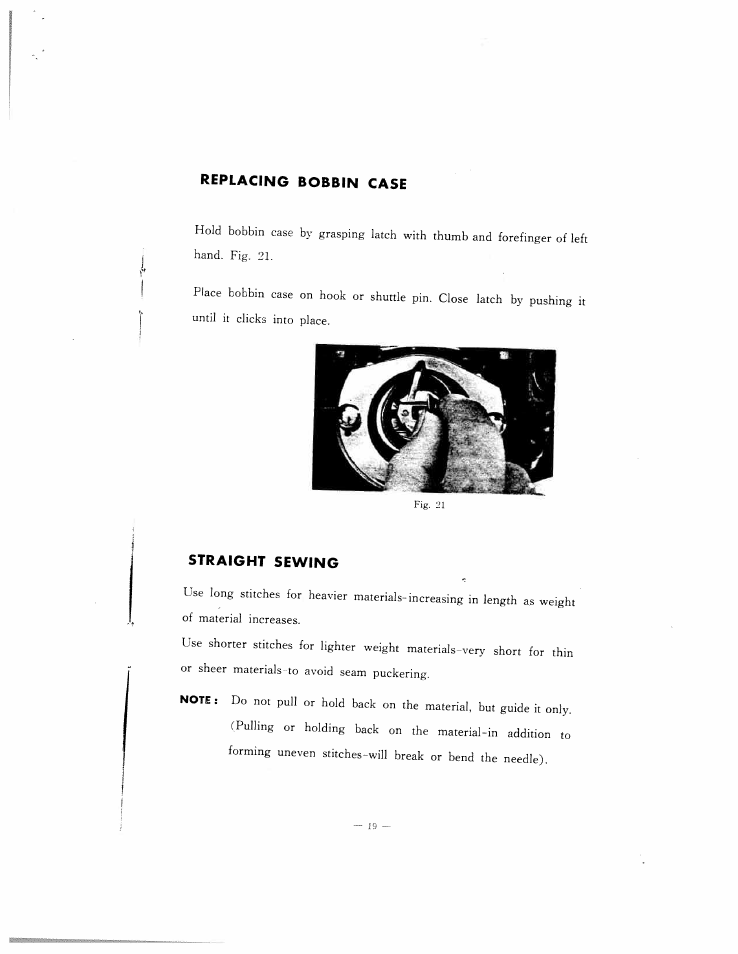 Replacing bobbin case, Straight sewing | SINGER W102 User Manual | Page 22 / 32