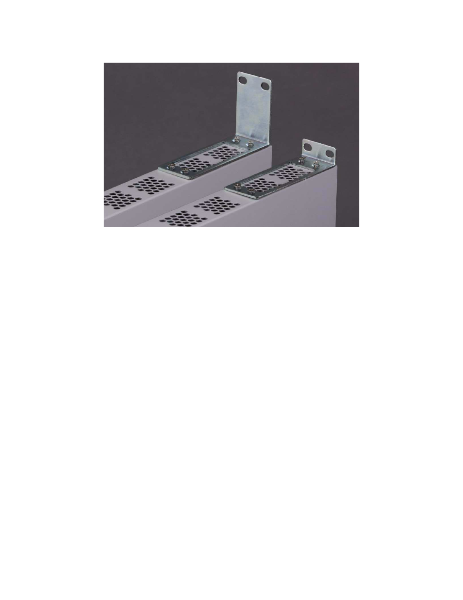 2 horizontal flat surface mounting, 4 installing the sfp module, Horizontal flat surface mounting | Installing the sfp module, Figure 3-2 | CANOGA PERKINS 9145ELB Network Interface Device Hardware User Manual | Page 29 / 52