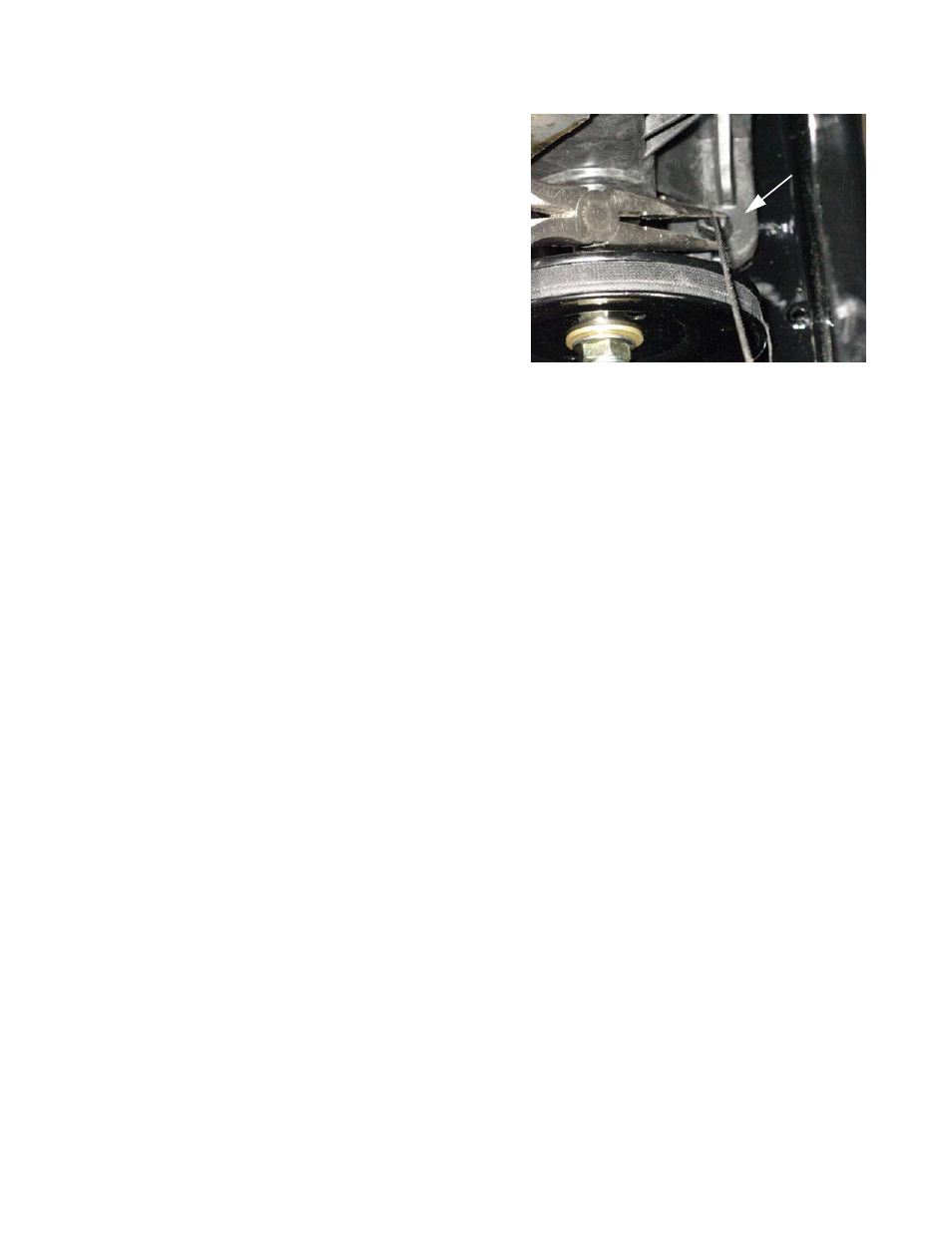 Traction drive system | Cub Cadet 300 Series User Manual | Page 20 / 44