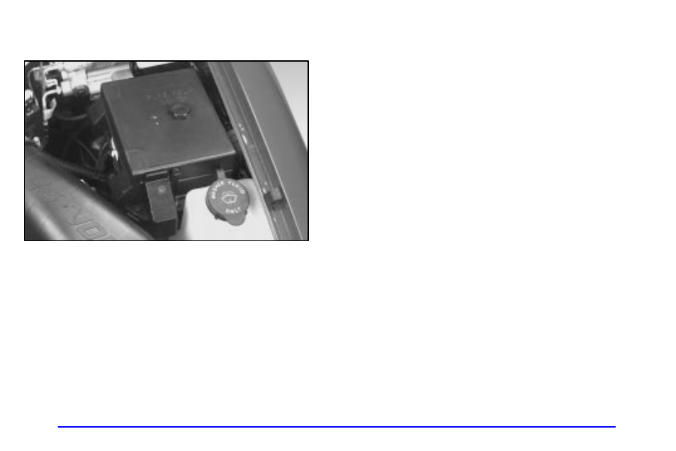 Engine compartment fuse block | GMC 2001 Envoy User Manual | Page 373 / 448