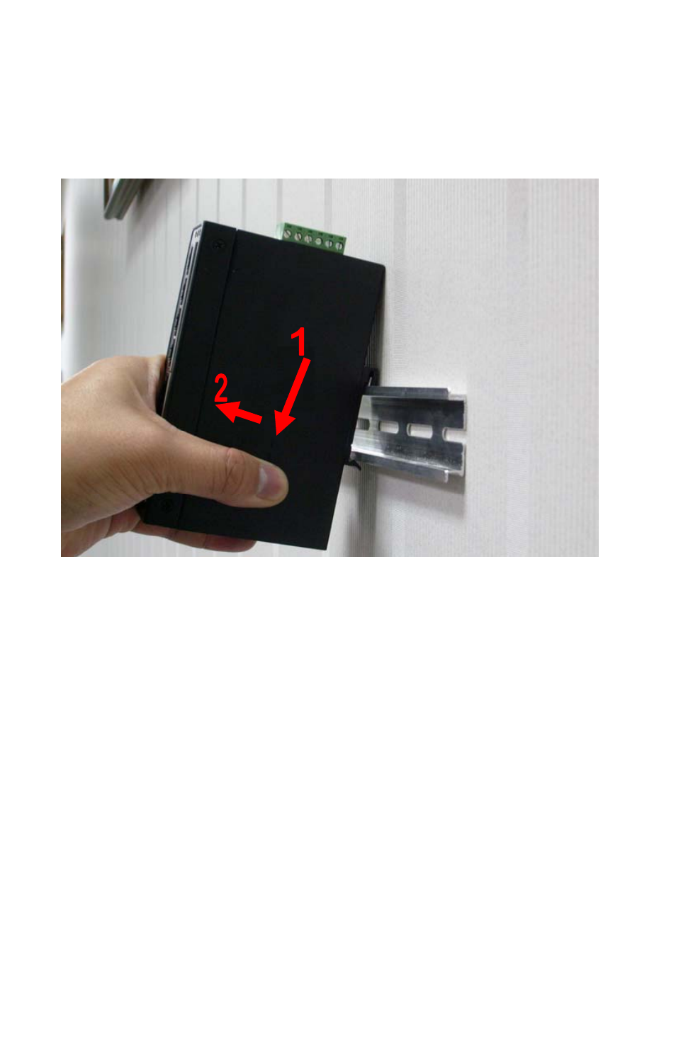 Mounting to a wall | Interlogix MC250-4T Series User Manual | Page 13 / 23