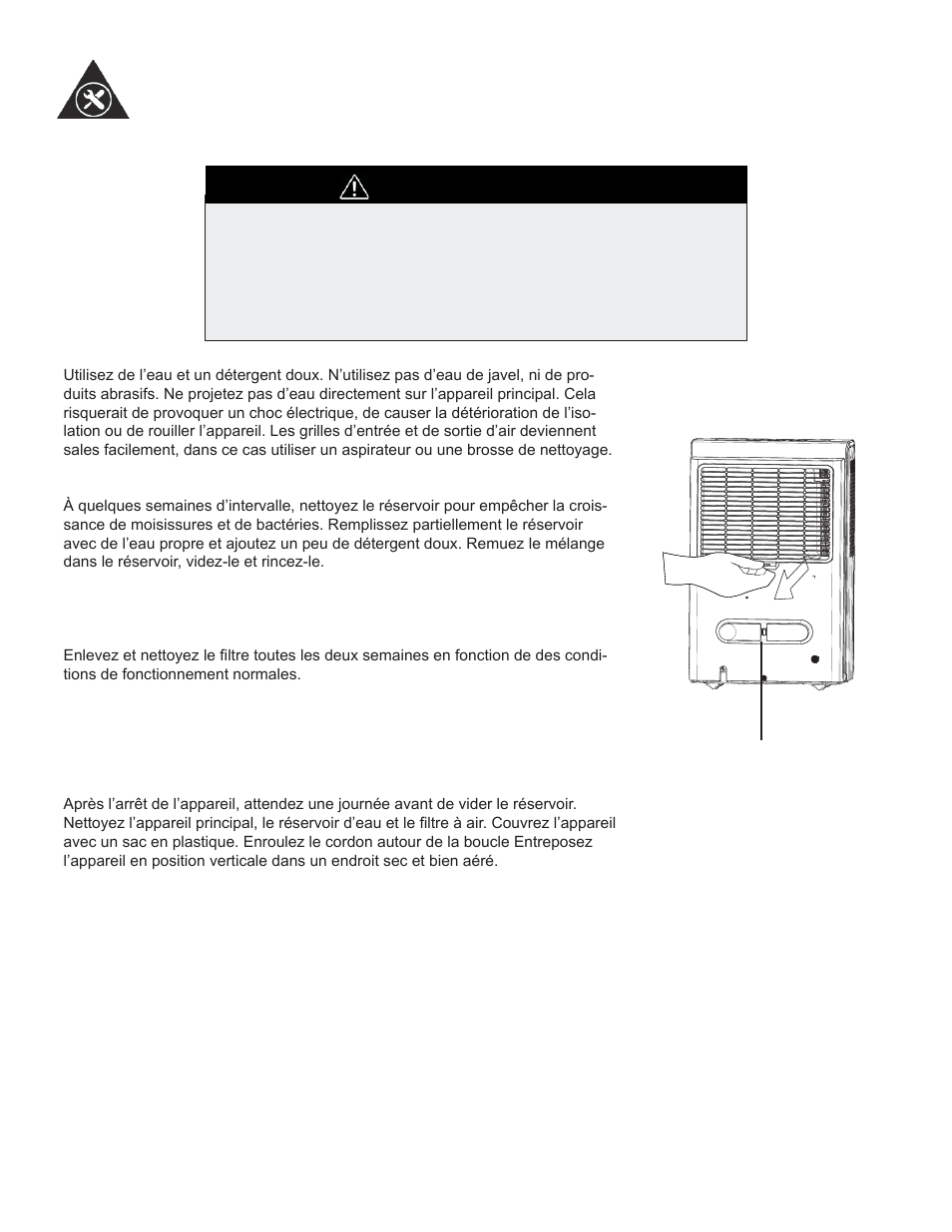 Soins et entretien, Avertissement, Nettoyage | Danby DDR45B3WP User Manual | Page 28 / 48