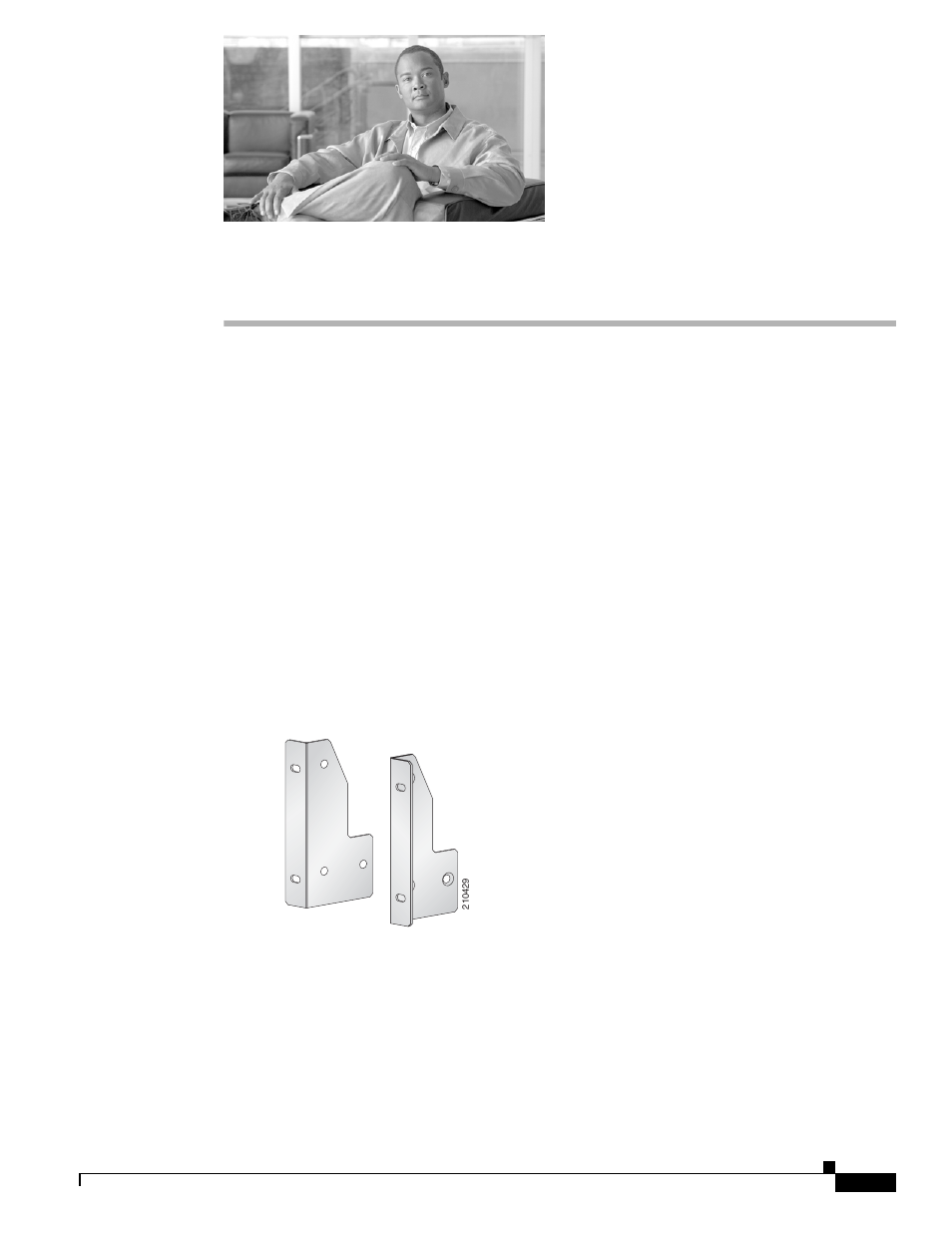 Rack-mount the sce 1000, The sce 1000 mounting brackets | Cisco OL-7822-06 User Manual | Page 11 / 64