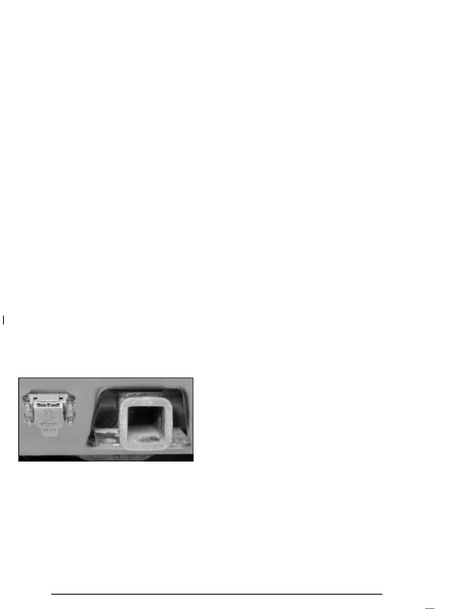 Hummer 2005 H2 User Manual | Page 310 / 468