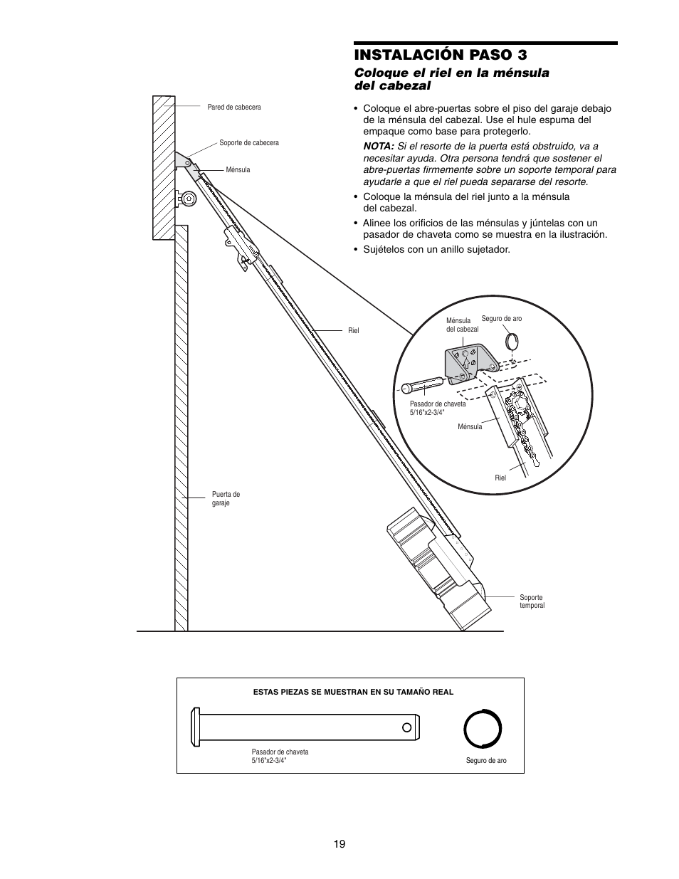 Instalación paso 3, Coloque el riel en la ménsula del cabezal | Chamberlain 1215E FS2 User Manual | Page 59 / 80