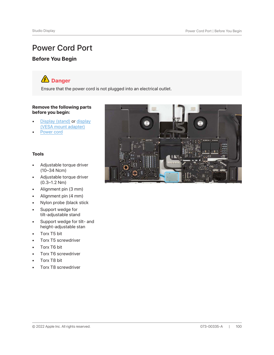 Power cord port | Apple 27" Studio Display (Nano-Texture Glass, Tilt Adjustable Stand) User Manual | Page 100 / 135